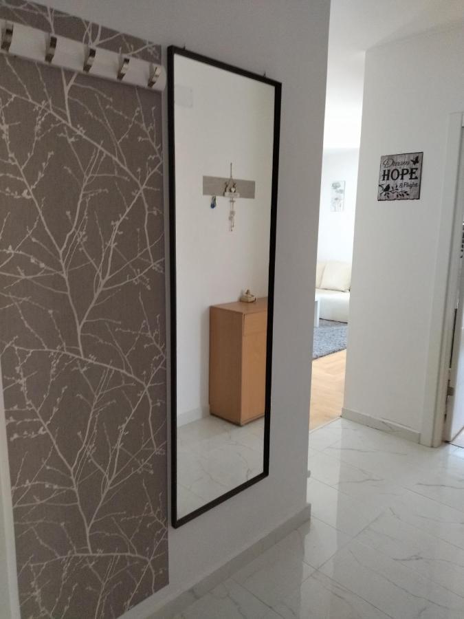 Apartman Gana Altina Lux Beograd Eksteriør billede