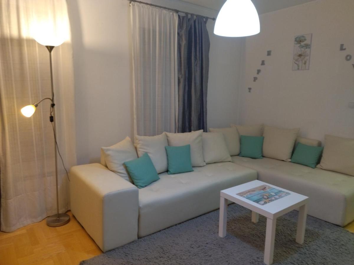 Apartman Gana Altina Lux Beograd Eksteriør billede